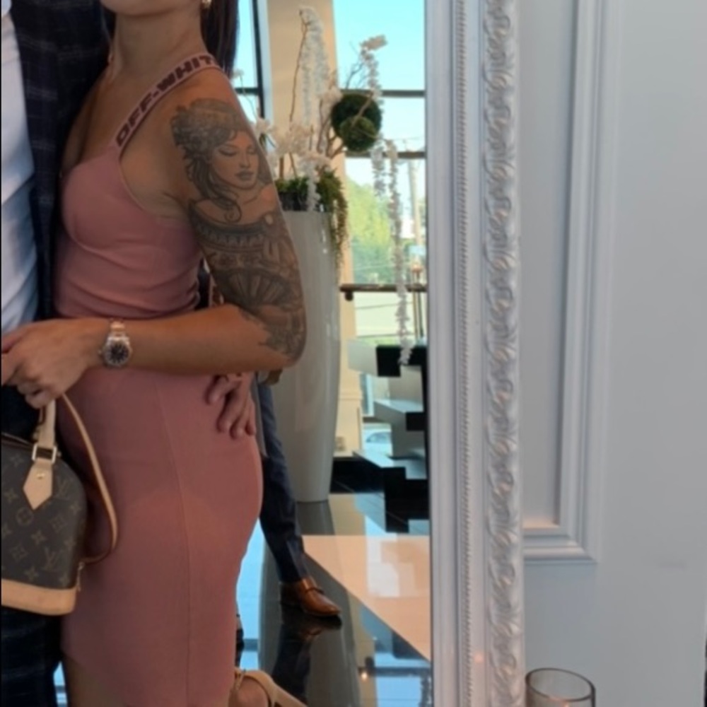 Off-white pink bodycon midi dress